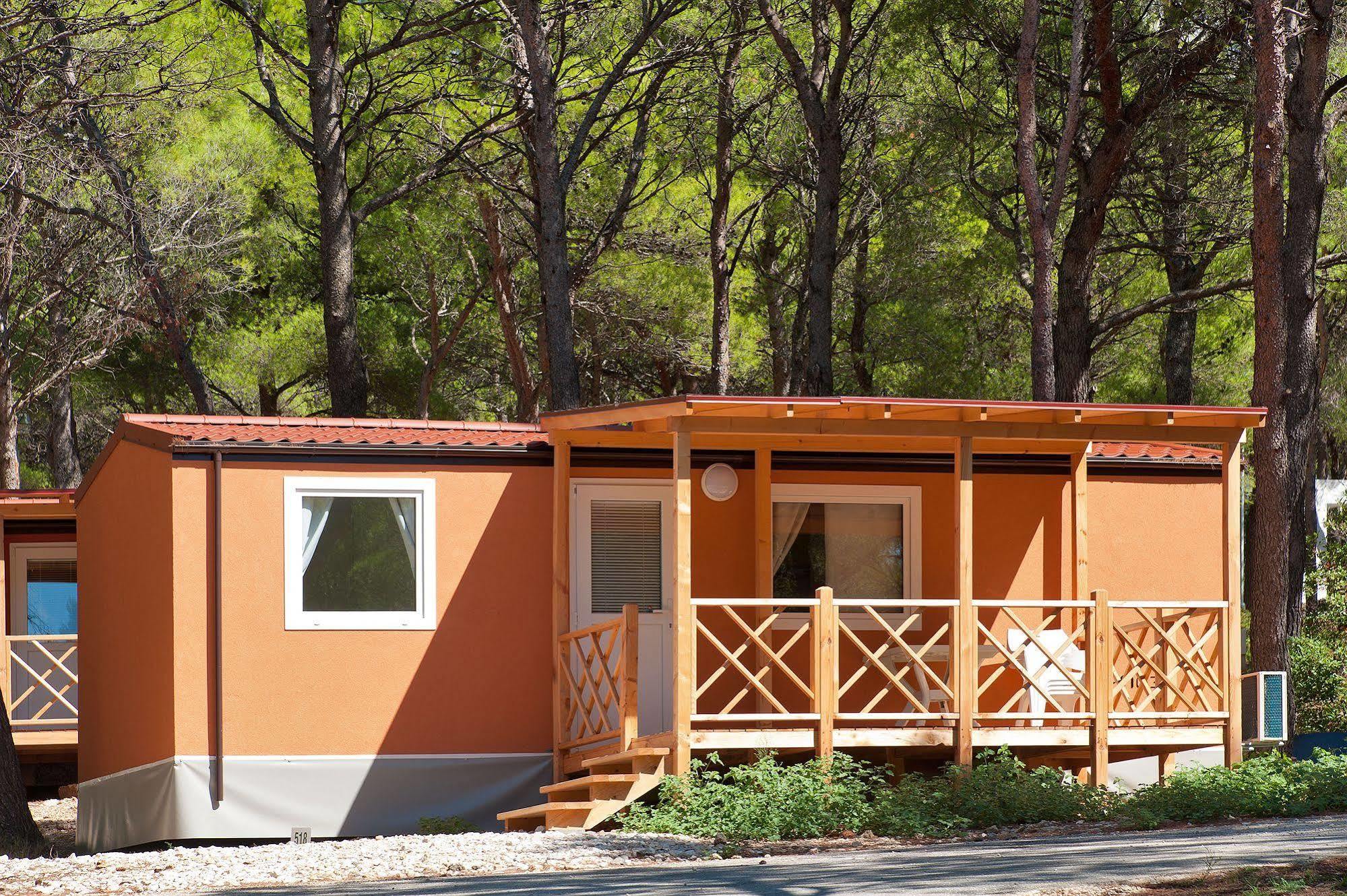 Mobile Homes Basko Polje Campground Baska Voda Exterior photo